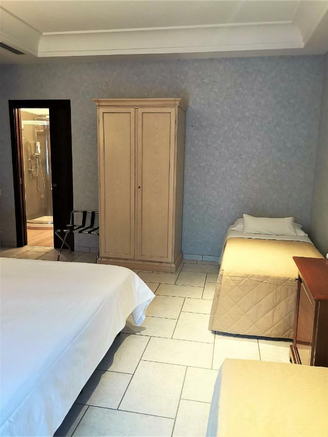 Andris Hotel Ercolano Kültér fotó